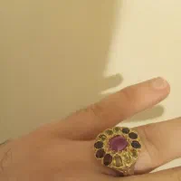 انگشتر یاقوت، سنگ های معدنی