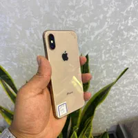 iPhone XS رنگ زیبای گلد ۲۵۶باطری ۱۰۰تعویض بدون پیش
