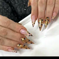 اجاره میز ناخن به ناخنکار پرمشتری و رنگ و لایت کار|استخدام درمانی، زیبایی، بهداشتی|تهران, شهرک ولیعصر شمالی|دیوار