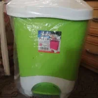 تعدادی اقلام پلاستیک نو نو