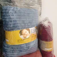 پتو های ژله ای و ساده|رختخواب، بالش، پتو|ارومیه, |دیوار