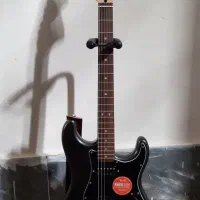 گیتار الکتریک Squier Affinity Stratocaster|گیتار، بیس، امپلیفایر|ابهر, |دیوار