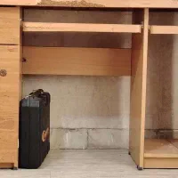 میز کامپیوتر و تحریر