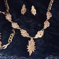 ست گردنبند و گوشواره رنگ ثابت