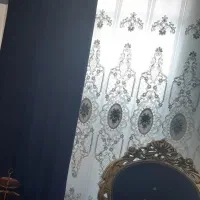 پرده. حریر طرح دار در حد نو