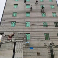 کار باطناب،بندباز،راپل،پیچ رولپلاک سنگ ،شستشونما