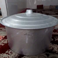 قابلمه روهی سالم بزرگ درحدنو|ظروف پختوپز|باغستان, |دیوار