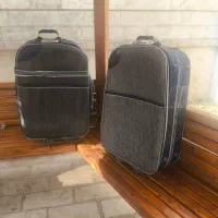 دوعددچمدان فقط گوشه چمدان هردوتعمیرشده