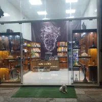 دکور داروخانه قفسه دخانیات ویترین سوپرمارکت کانتر