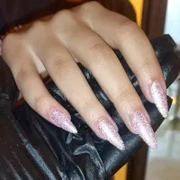خدمات تخصصی ناخن ویژه
