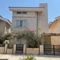 فروش-تنها-ویلایی-6-خوابه-در-F2-کیش-حسن-پور