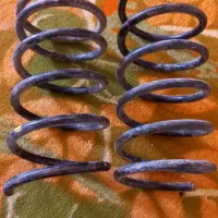 دوعدد کمک فنر پژو ویک عدد جاسوییچی پژو