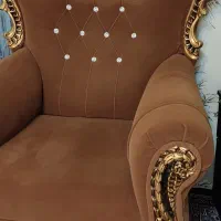 مبل 7 نفره سلطنتی|مبلمان خانگی و میز عسلی|صدرا-فارس, فاز ۱|دیوار