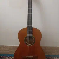 گیتار نو استفاده نشده