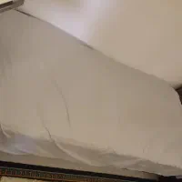 تخت خواب کاملا سالم همراه با خوشخواب و روتختی|تخت و سرویس خواب|مشهد, امامیه (شهرک غرب)|دیوار