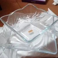 کاسه بشقاب میوه خوری