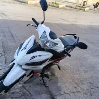 لاکی تیزپر