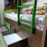 تخت دو طبقه کودک و نوجوان در حد نو|تخت و سرویس خواب|ملایر, |دیوار