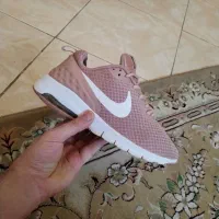 کتونی اورجینال سایز ۴۰به ۴۱ میخوره|کیف، کفش، کمربند|ورامین, شهرک فاطمیه|دیوار