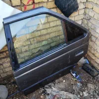 درب پژو رنگ نقره‌ای و نوک مدای|قطعات یدکی و لوازم جانبی|شیراز, کرونی(خاتونک)|دیوار