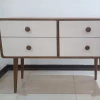 کنار تختی با چوب بلوط