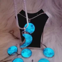 گردنبند  ماه شب تاب
