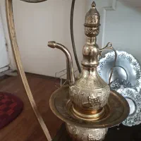 آفتابه و لگن قدیمی برنجی