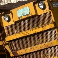 فروش دو دستگاه دامپتراک به صورت کیلویی