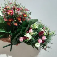 گل مصنوعی دسته گل