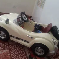 ماشین شارژی و تخت کودک و حلقه لاغری|اسباب و اثاث بچه|شیروان (لرستان), |دیوار