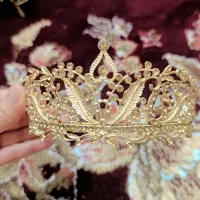 تاج خییلی زیبا