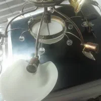 یک عدد لوستر تمیز و سالم