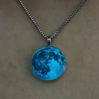 گردنبند رزینی شب تاب|بدلیجات|گرگان, |دیوار