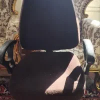 صندلی اداری جک دار