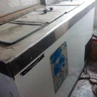 فیریزرصندوق دار