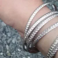 النگوطلا