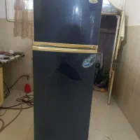 یخچال نگین