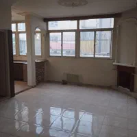 ساختمان با ۲۲۰ متر بنا در سه طبقه *حیاط دربستی*|اجارهٔ خانه و ویلا|تهران, آبشار|دیوار