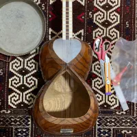 پوست و پرده تار و سه تار