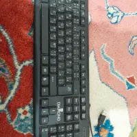 کیبورد کاملا سالم