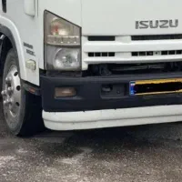 جلو پنجره ایسوزو P700
