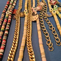 قلاده تزنینی