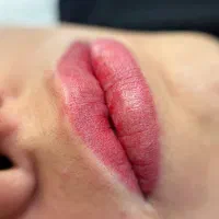 میکروبلیدینگ و شیدینگ لب فقط باهزینه مواد|خدمات آرایشگری و زیبایی|ارومیه, |دیوار