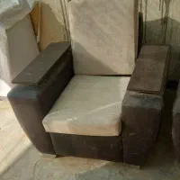 مبل ۳ نفره و مبل نیمه استیل ۷نفره در حد نو