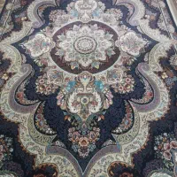یک عدد فرش ۶ متری ۷۰۰ شانه کاشان