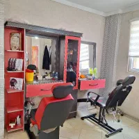 دکوری آرایشگاه|آرایشگاه و سالنهای زیبایی|همدان, |دیوار