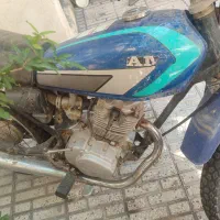 موتور سیکلت ۲۰۰مزایده