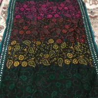 شال سوزن دوزی قواره دار