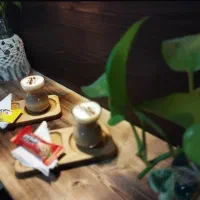 کار پاره وقت در کافی شاپ