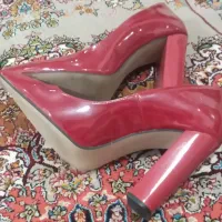 گمشده|اشیا|ارومیه, |دیوار